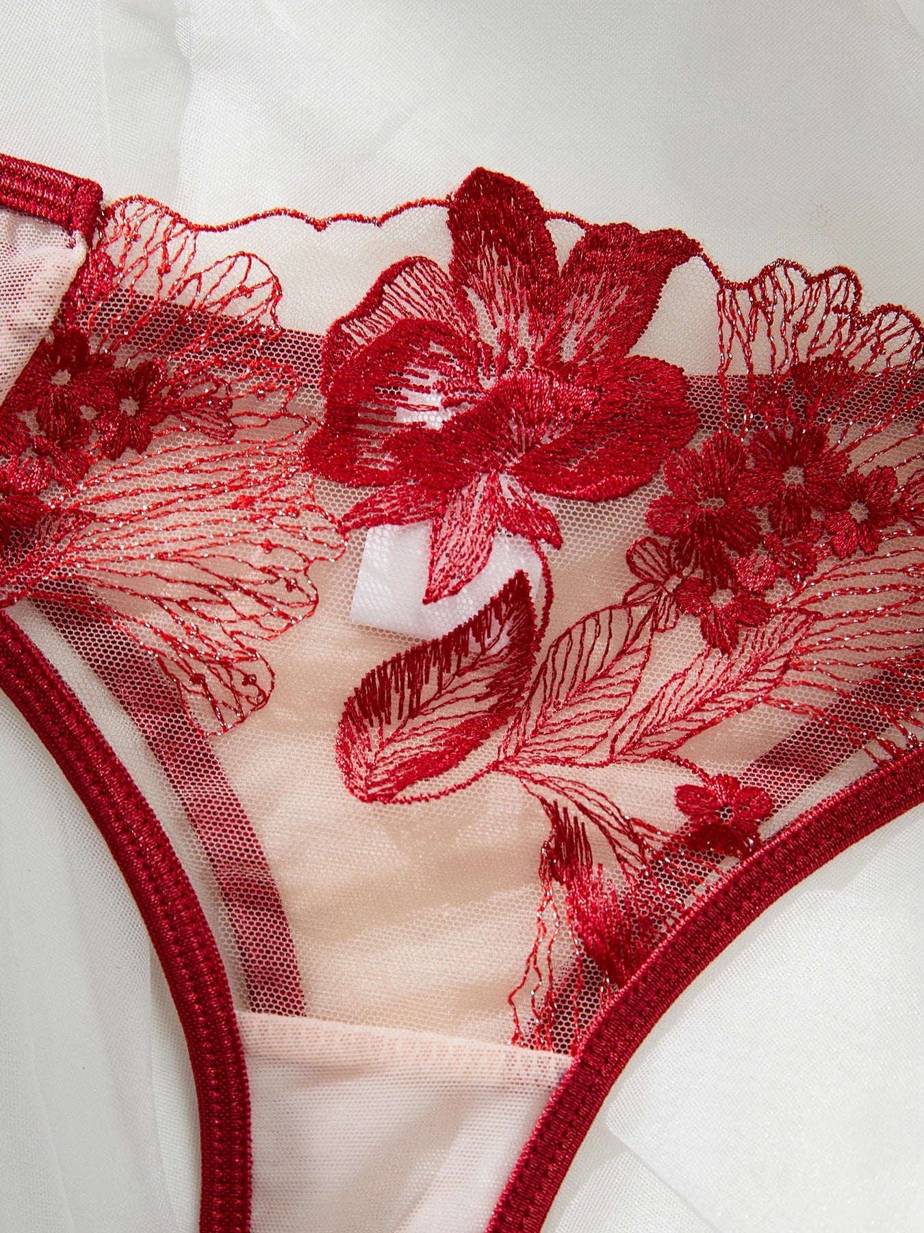 Elegant Lace Red Lingerie Set – Underwire Ultrathin Bra & Panty for Party Nights