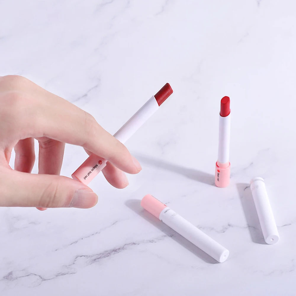 π¬ 4-Piece Cigarette Matte Lipstick Set β Matte, Waterproof & Long-Lasting Lip Tint