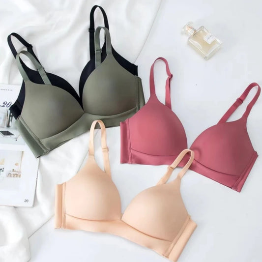 Ultra-Soft Japanese Seamless Bra – Wireless Comfort & Support