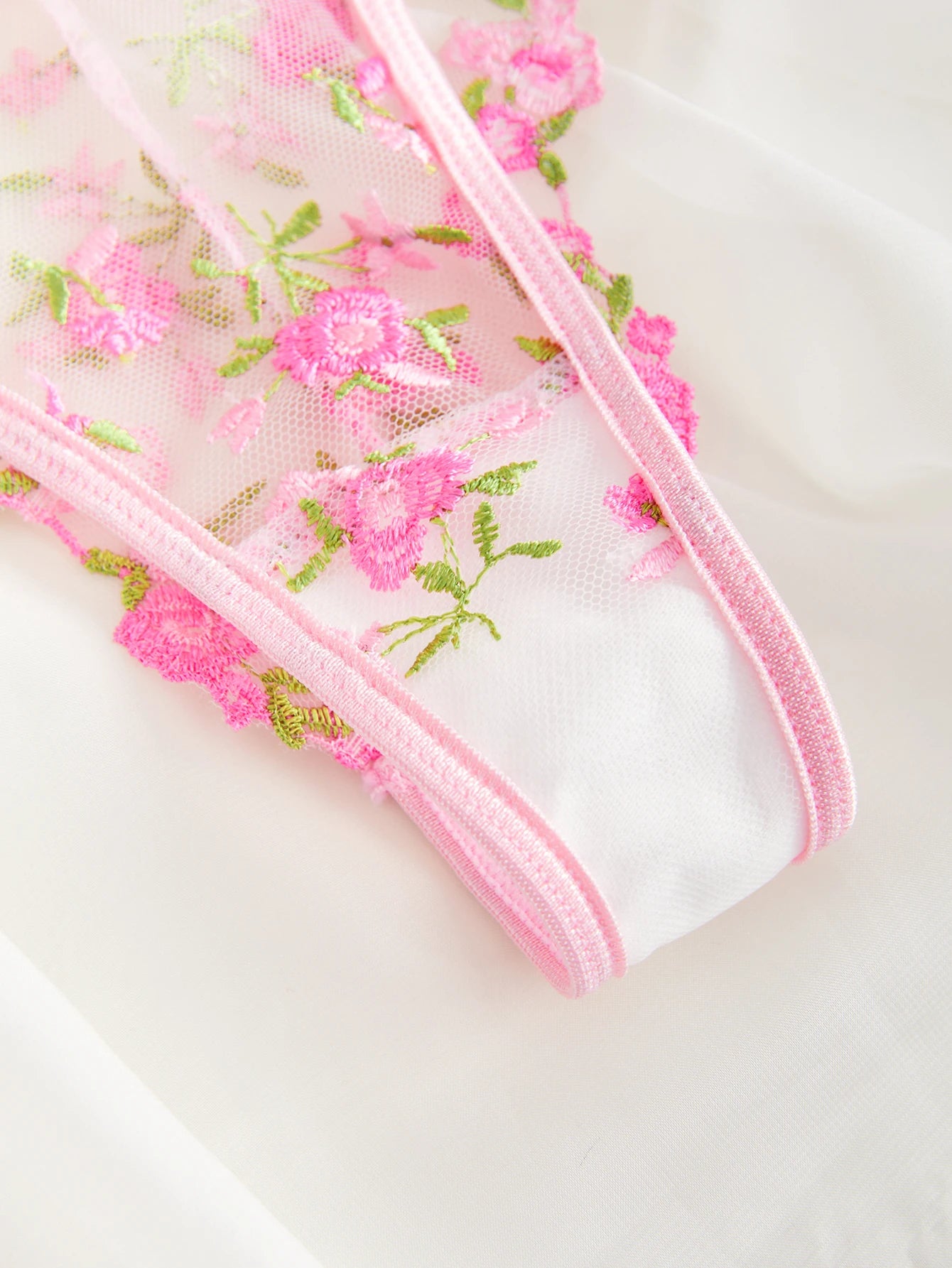 Fairy Lingerie Lace Set – Sheer Lace Bra & Panty for a Magical Look