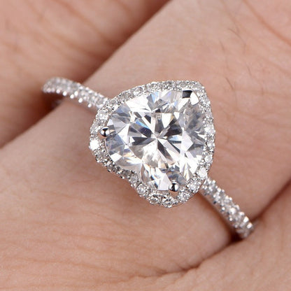 Luxury Silver Color Heart Ring