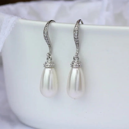 Exquisite  Pear Drop Fashion Earrings