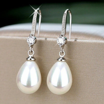 Exquisite  Pear Drop Fashion Earrings