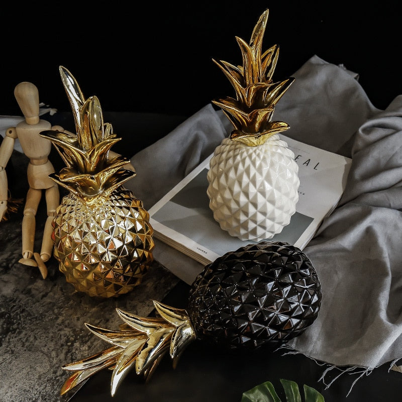 Luxury Golden Pineapple Decoration