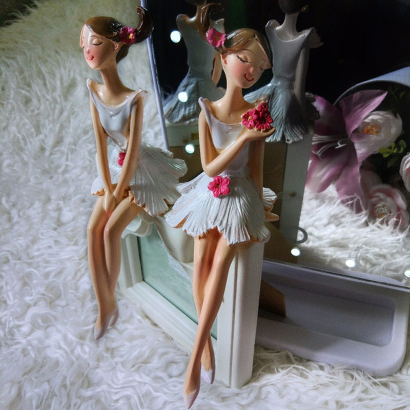 Angel Figurine Set